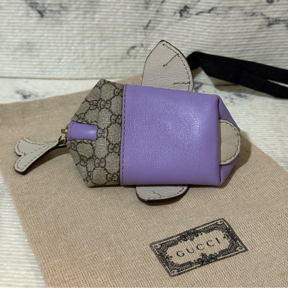 Gucci GG Supreme Monogram Coin Purse Whale: Purple (EUC) - Picture 6 of 15